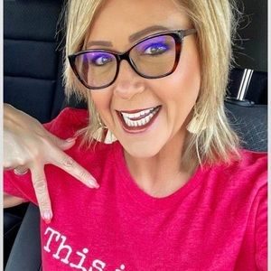 Meet your Posher, Becky